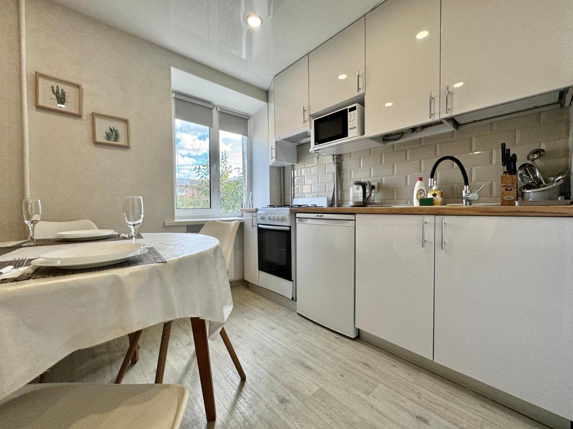 Apartpoltava Світлі Та Затишні Апартаменти В Скандинавському Стилі Центр Банківський Чек Bagian luar foto